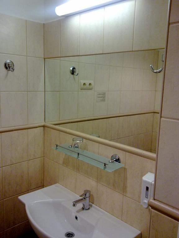 Eszterhazy Karoly Egyetem Eger Room photo
