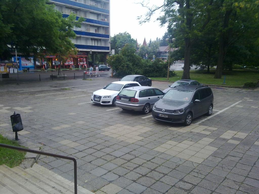 Eszterhazy Karoly Egyetem Eger Exterior photo